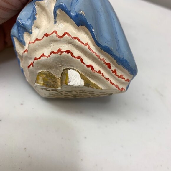 Vintage Blue Ceramic Dutch Girl Figurine - Picture 7 of 8